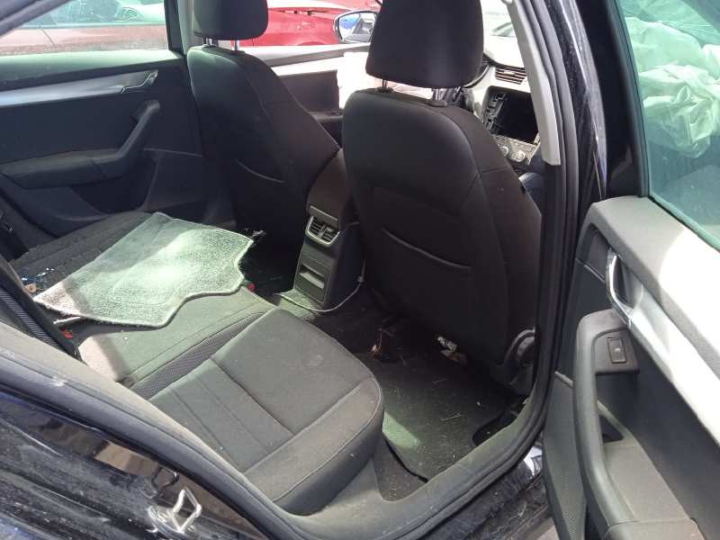 skoda octavia lim. (5e3) del año 2019