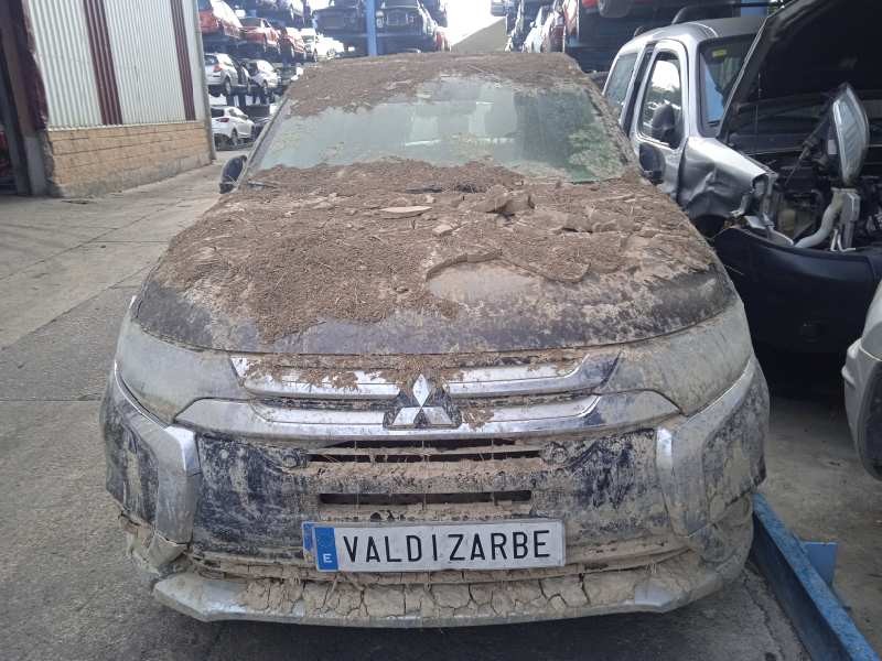 mitsubishi outlander (gf0) del año 2018