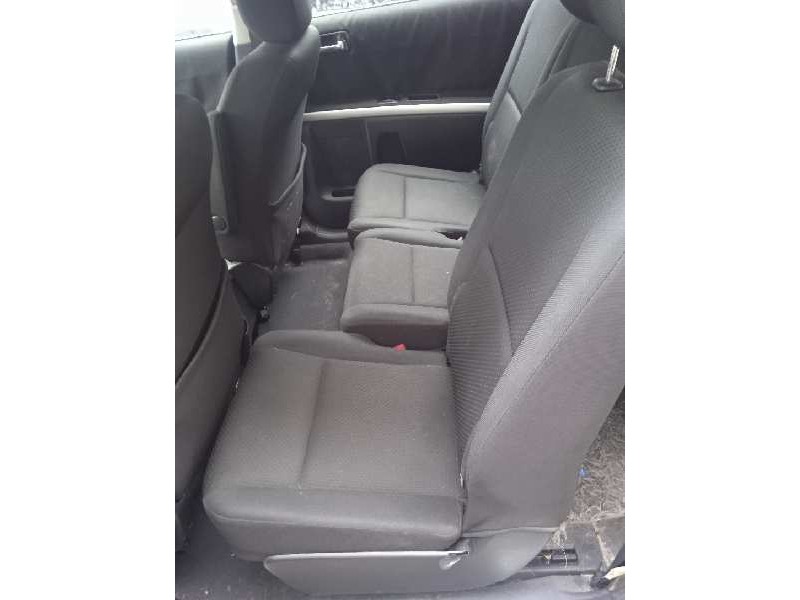 toyota corolla verso (r1) del año 2006