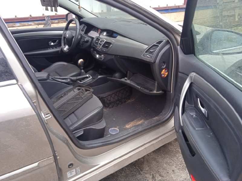 renault laguna grandtour iii del año 2011