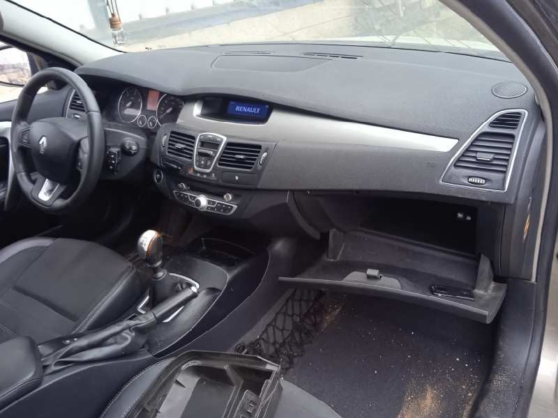 renault laguna grandtour iii del año 2011