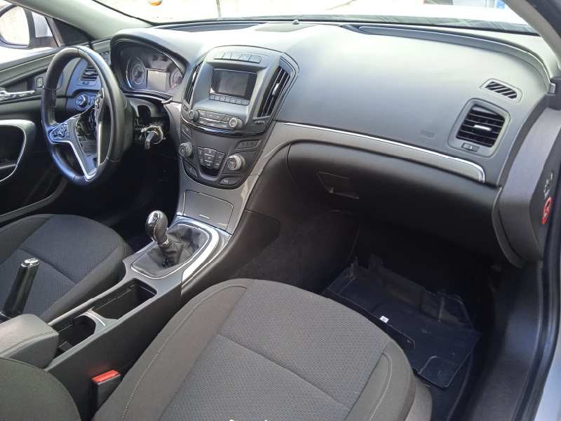 opel insignia berlina del año 2014