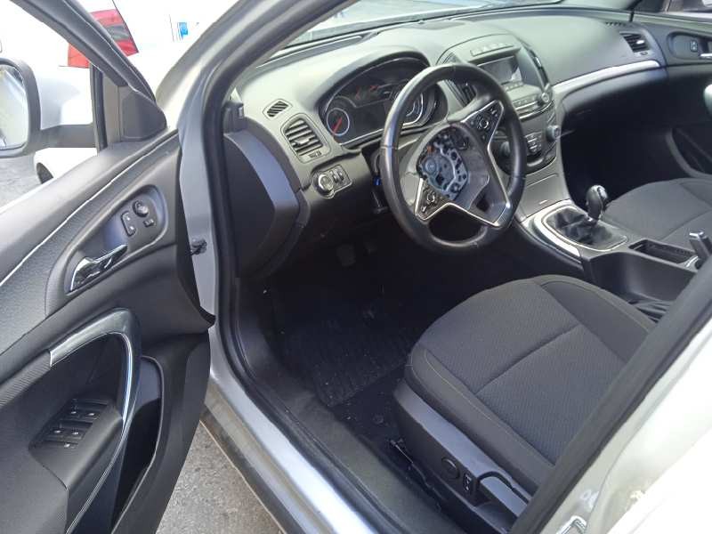 opel insignia berlina del año 2014