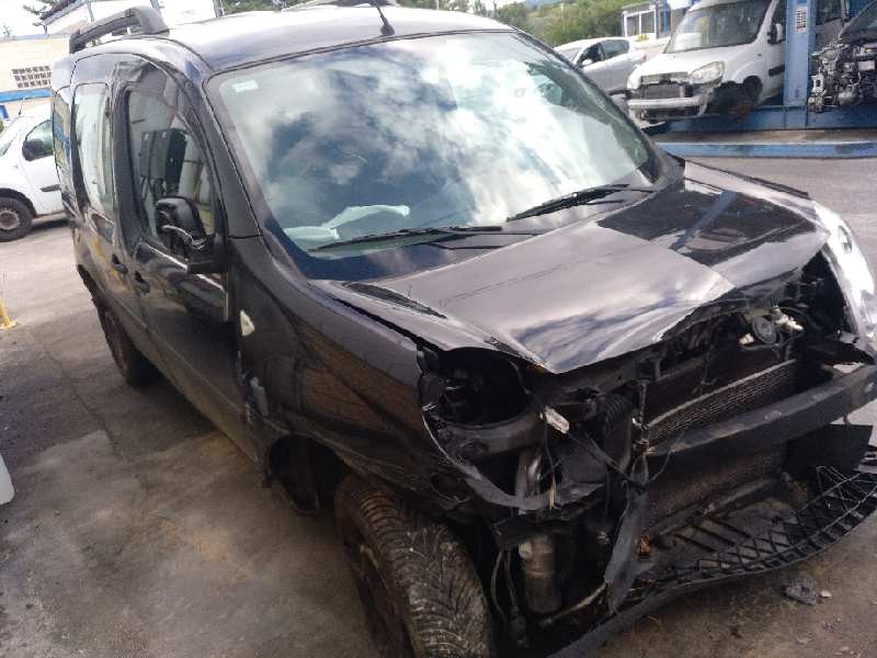 renault kangoo del año 2010