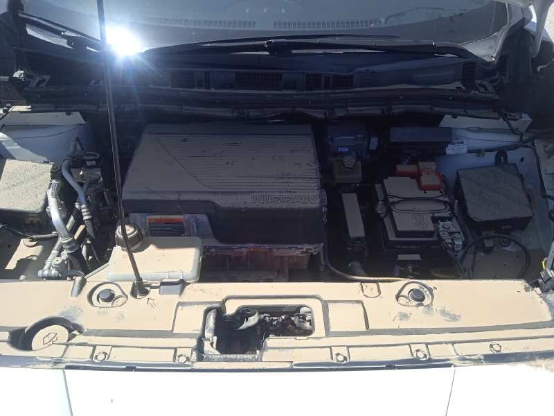 nissan leaf del año 2021