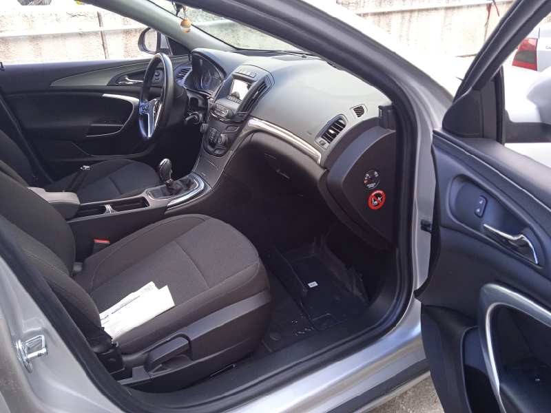 opel insignia berlina del año 2014