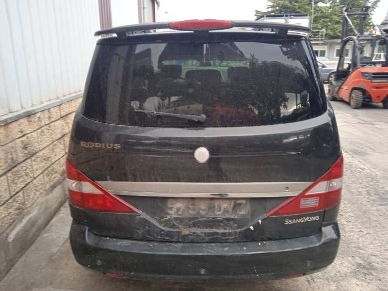 ssangyong rodius del año 2006