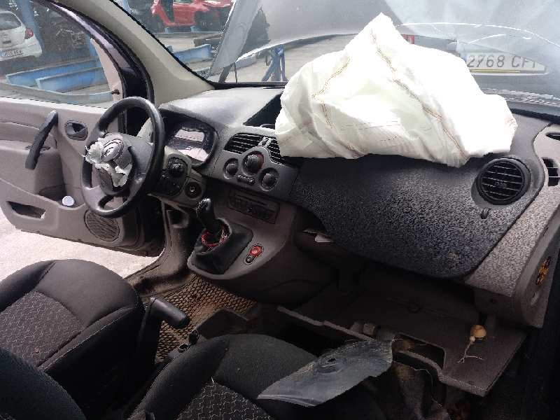 renault kangoo del año 2010