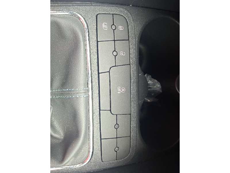 seat ibiza (6p1) del año 2016