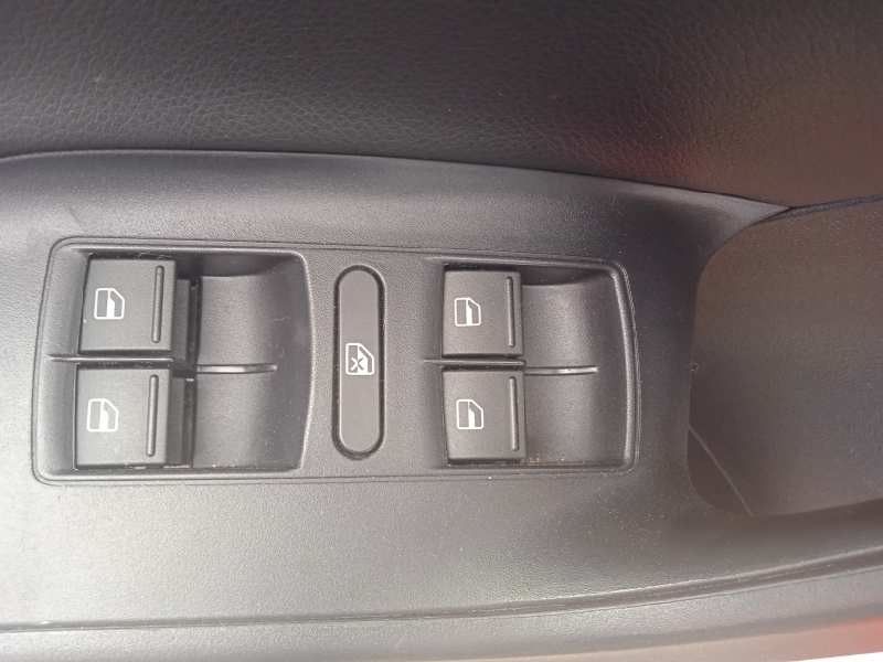 seat ibiza (6p1) del año 2016