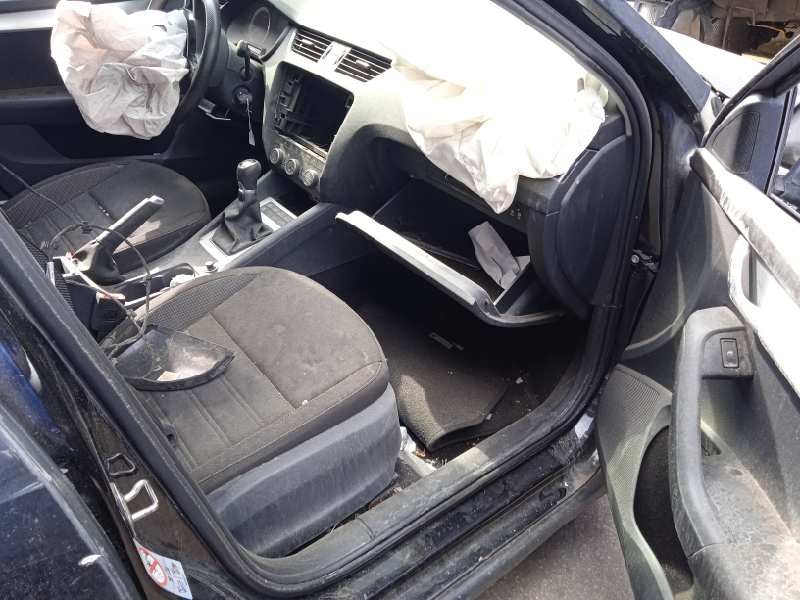 skoda octavia lim. (5e3) del año 2019