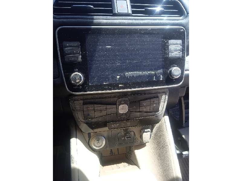 nissan leaf del año 2021