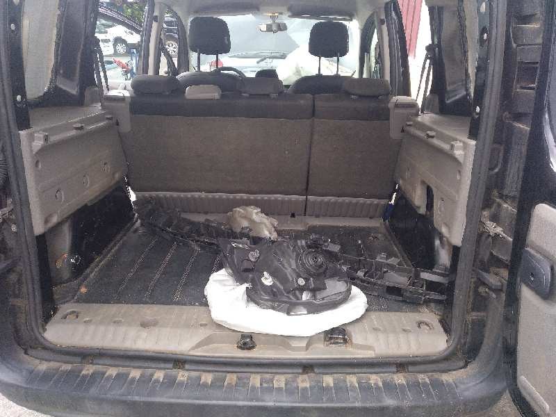 renault kangoo del año 2010