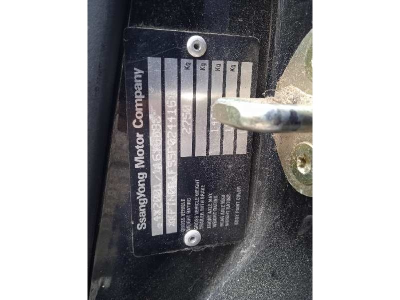 ssangyong rodius del año 2006