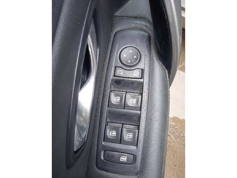 renault laguna grandtour iii del año 2011