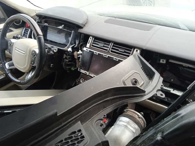 land rover range rover del año 2013