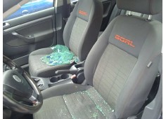 volkswagen golf v berlina (1k1) del año 2006 2