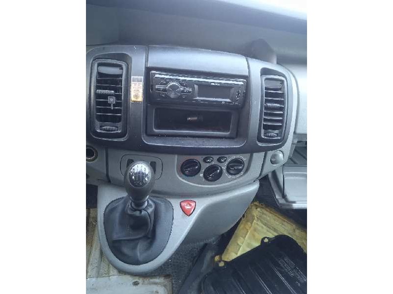 nissan primastar (x83) del año 2005