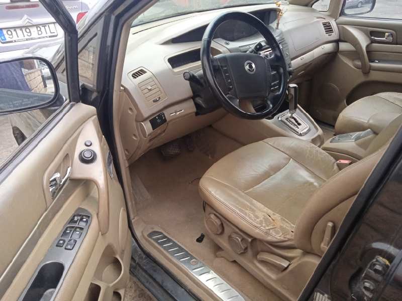 ssangyong rodius del año 2006