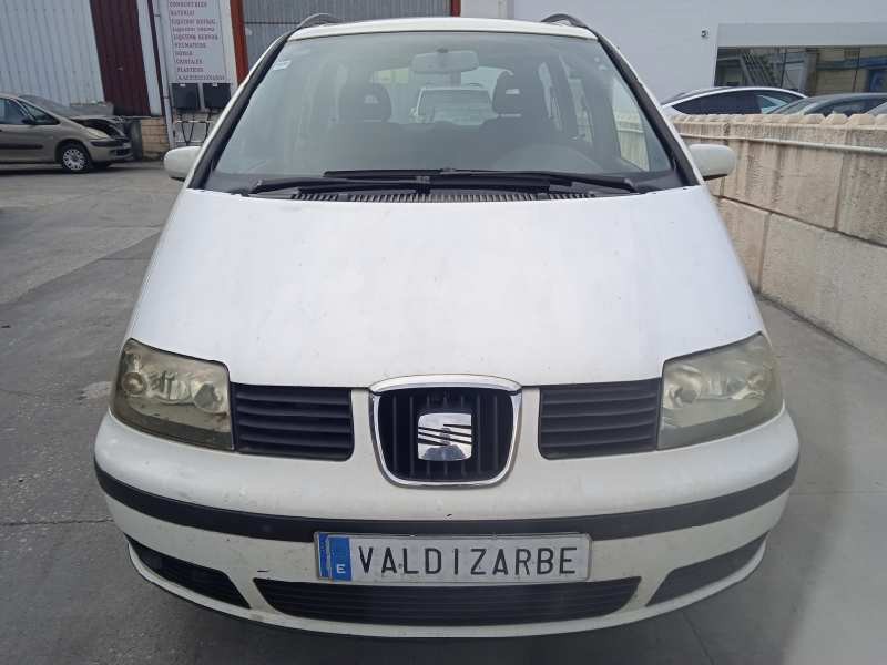 seat alhambra (7v9) del año 2001