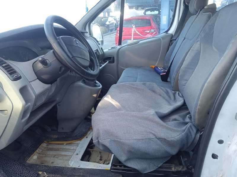 nissan primastar (x83) del año 2005