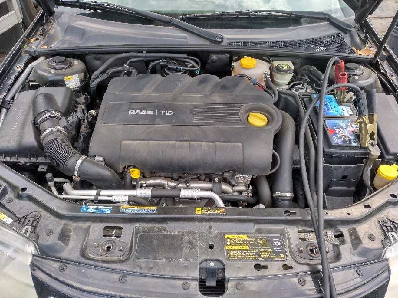 saab 9-3 berlina del año 2005