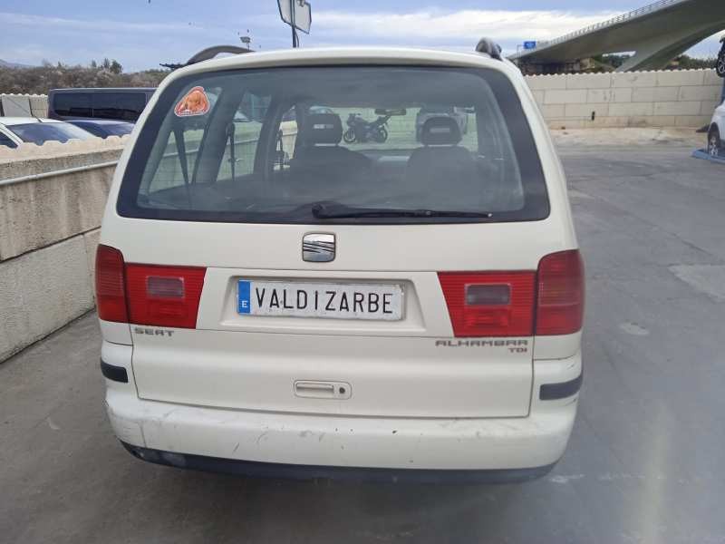 seat alhambra (7v9) del año 2001