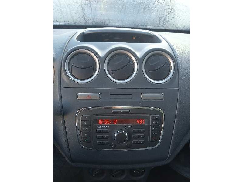ford transit connect (tc7) del año 2012