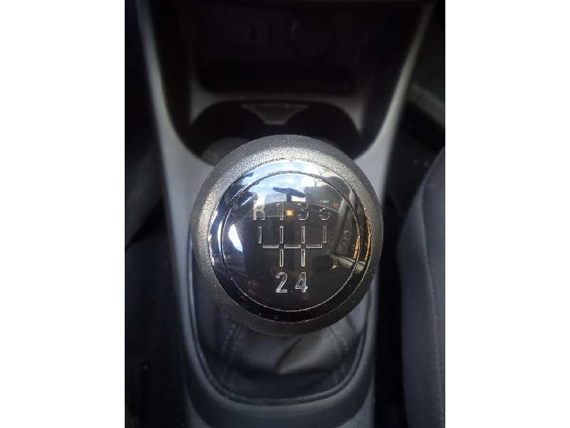 opel corsa e del año 2017