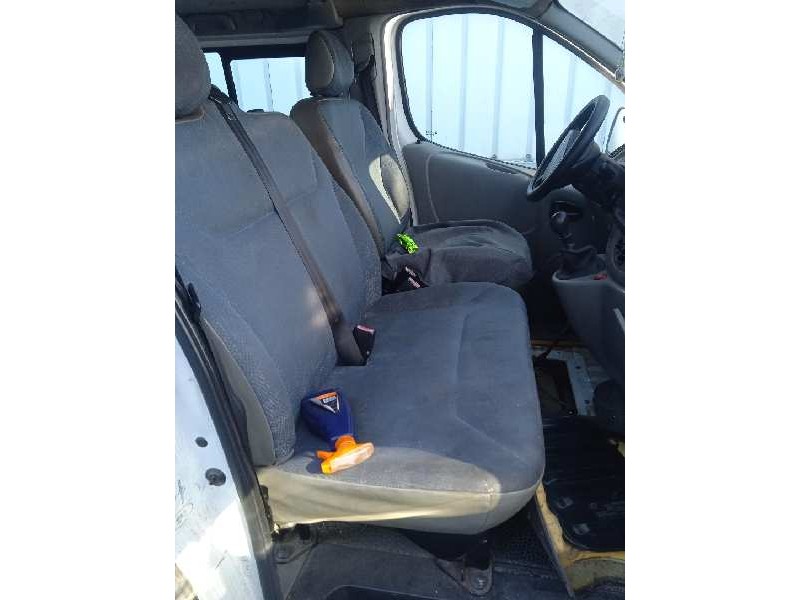 nissan primastar (x83) del año 2005