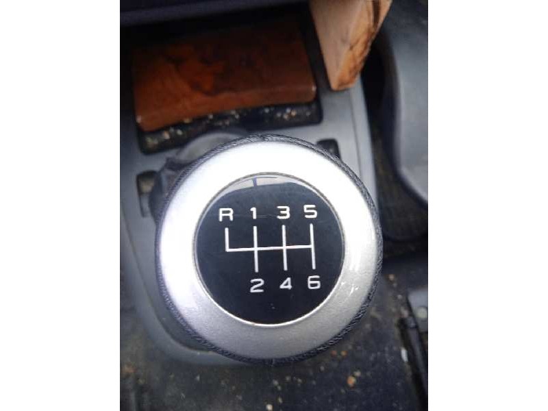 seat alhambra (7v9) del año 2001