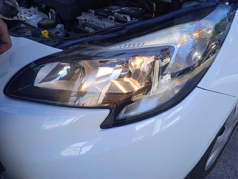 opel corsa e del año 2017