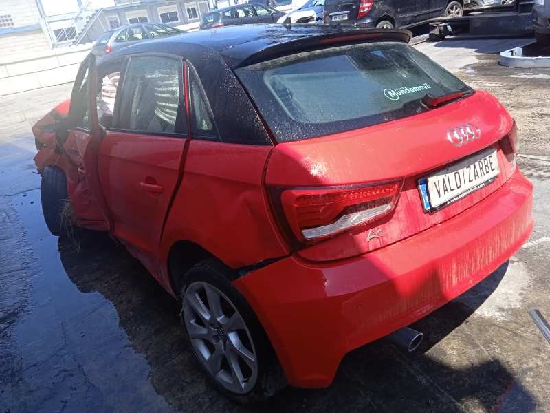 audi a1 sportback (8xf) del año 2015
