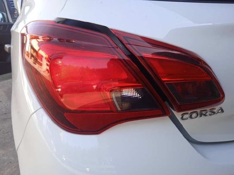 opel corsa e del año 2017