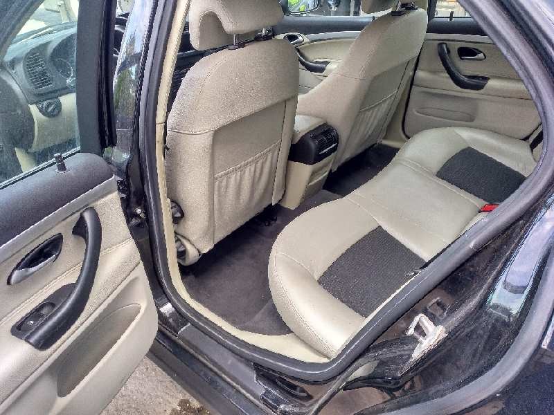 saab 9-3 berlina del año 2005