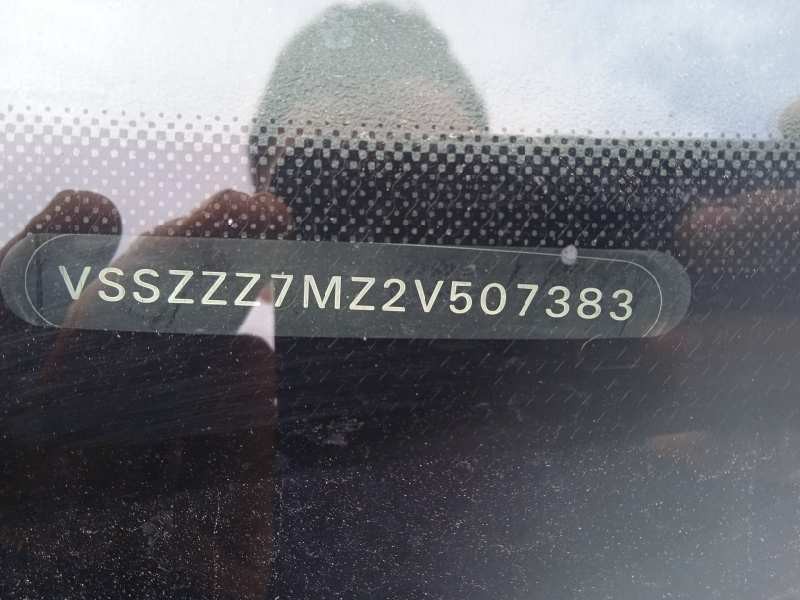 seat alhambra (7v9) del año 2001