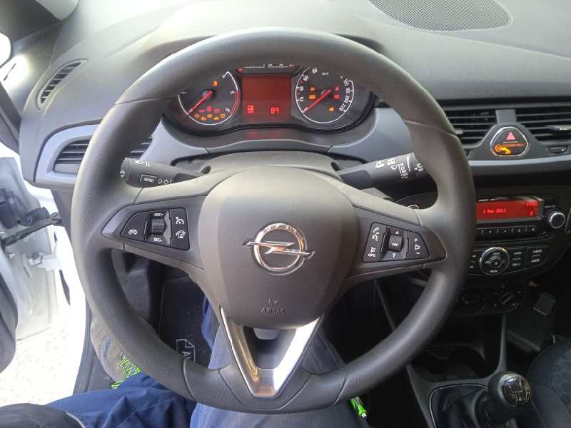 opel corsa e del año 2017