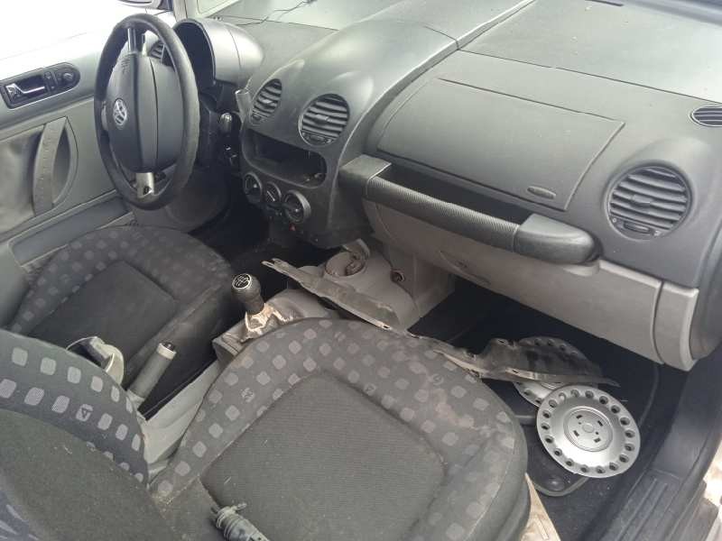 volkswagen new beetle (9c1/1c1) del año 1999