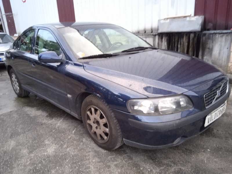 volvo s60 berlina del año 2002