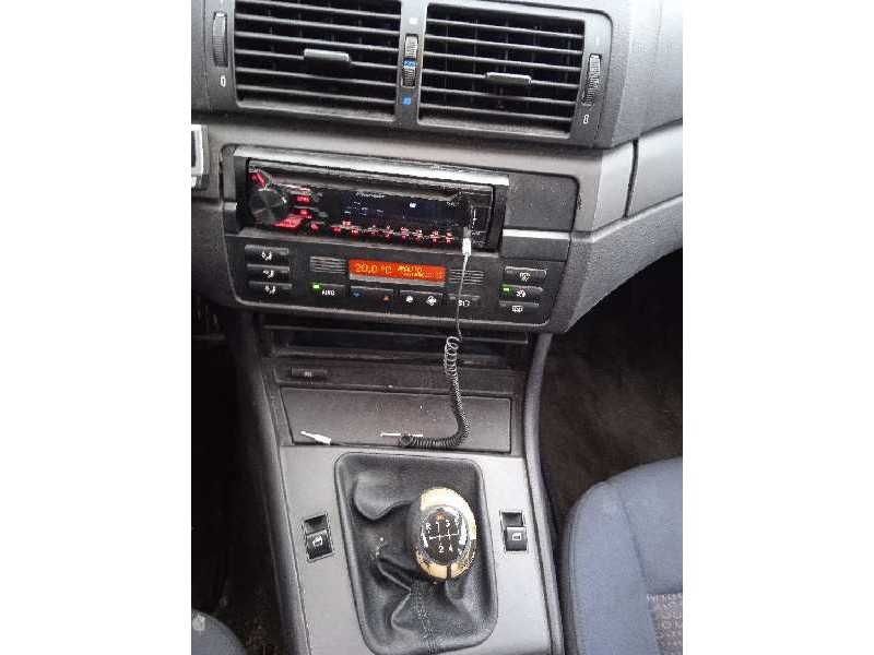 bmw serie 3 berlina (e46) del año 2002