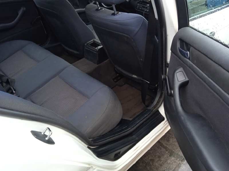 bmw serie 3 berlina (e46) del año 2002