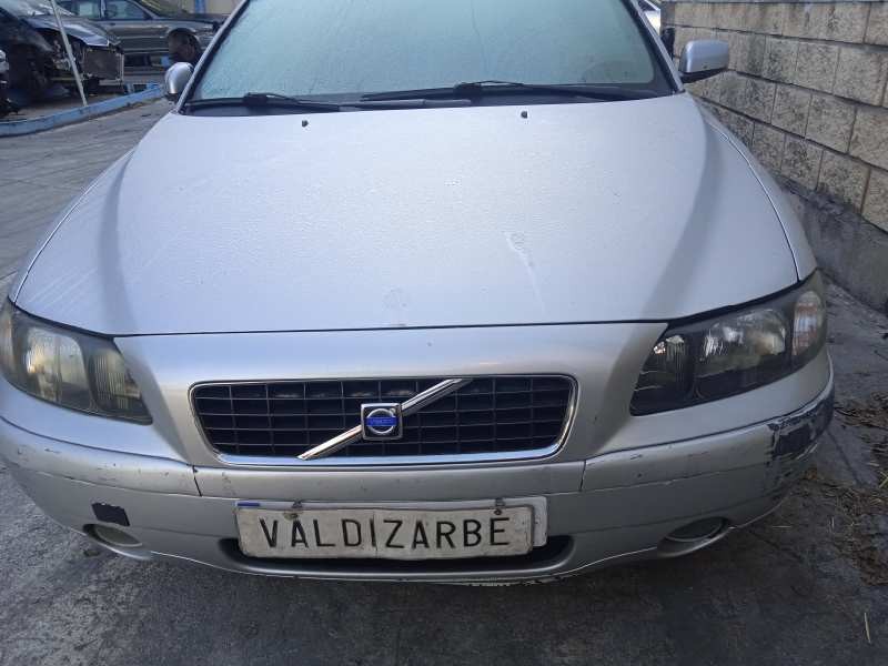 volvo s60 berlina del año 2003