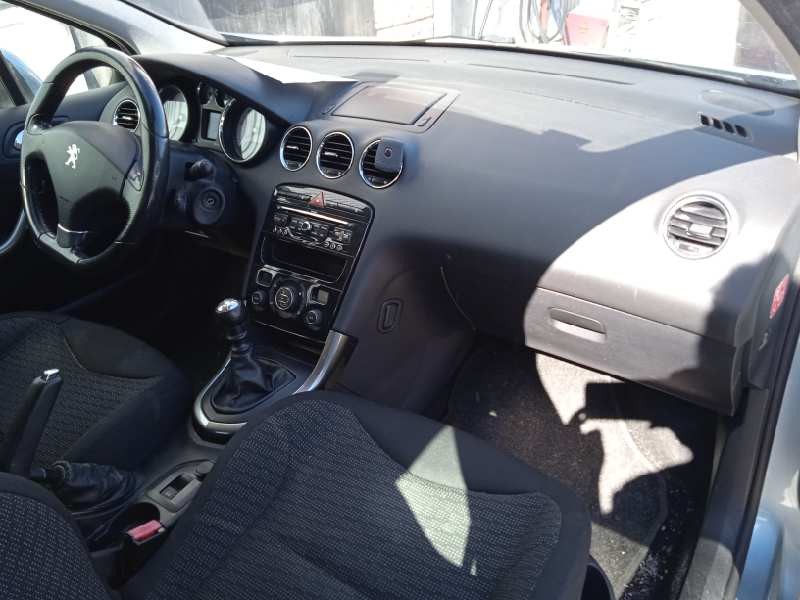 peugeot 308 del año 2011