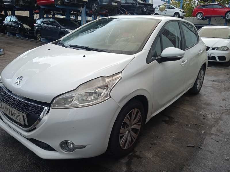 peugeot 208 del año 2013