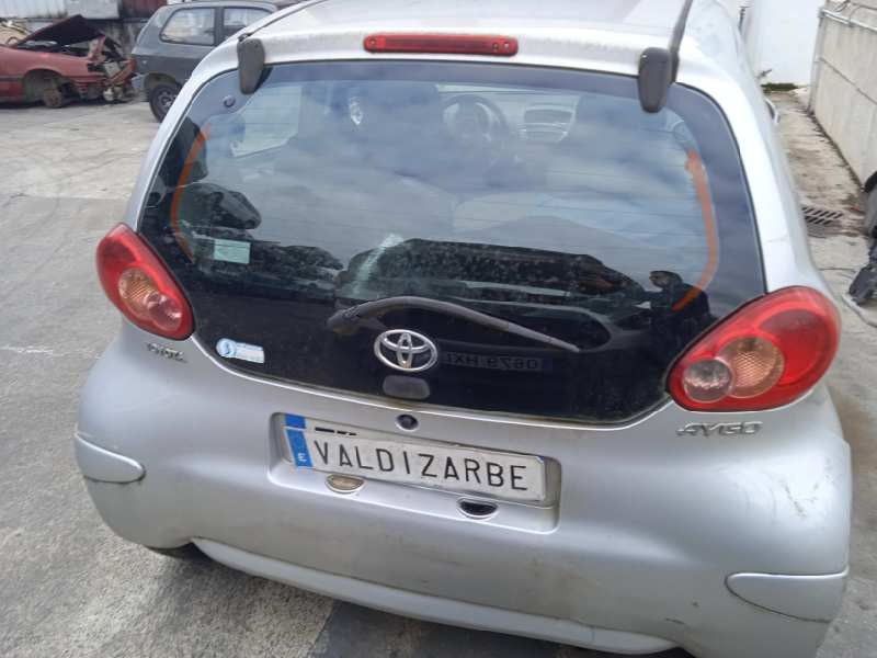 toyota aygo (kgb/wnb) del año 2008