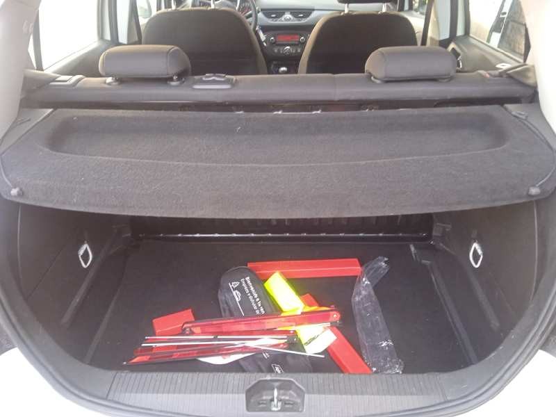 opel corsa e del año 2017