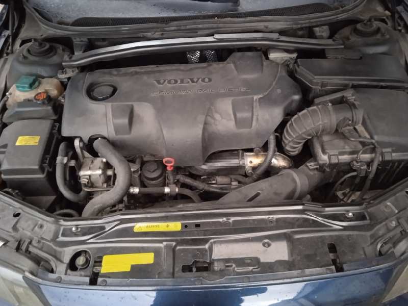 volvo s60 berlina del año 2002