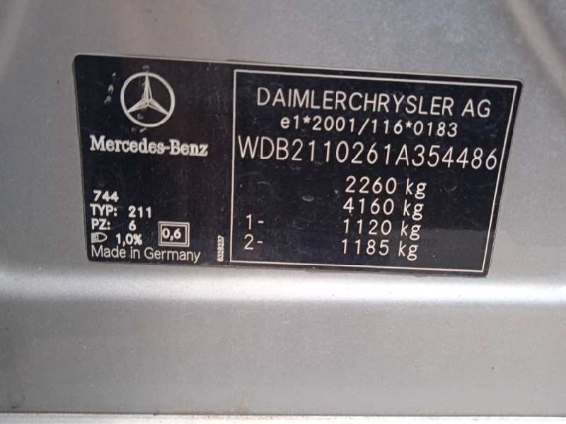 mercedes-benz clase e (w211) berlina del año 2003