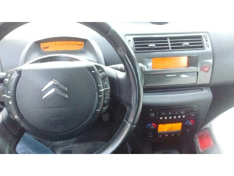 citroën c4 berlina del año 2005