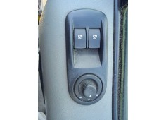 opel vivaro del año 2006 2